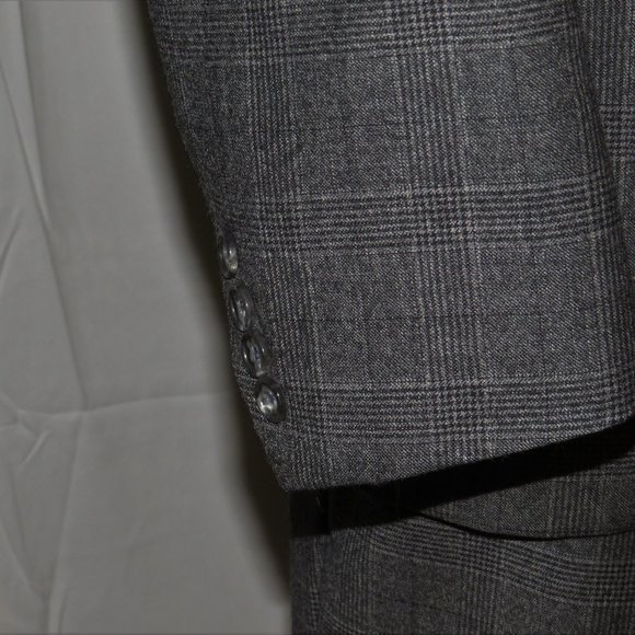 Simon Spurr Valdez Gray Plaid Two Button Suit 44R - Picture 9 of 14